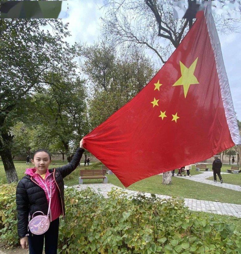 家庭重组时继子女和自己有隔阂，你会如何处理双方的关系？游戏画面